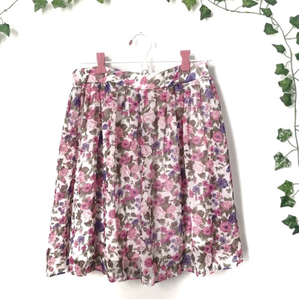 Vintage | High Waist Floral Skirt